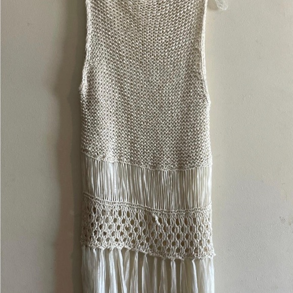 Crochet fringe vest size S - Picture 7 of 8